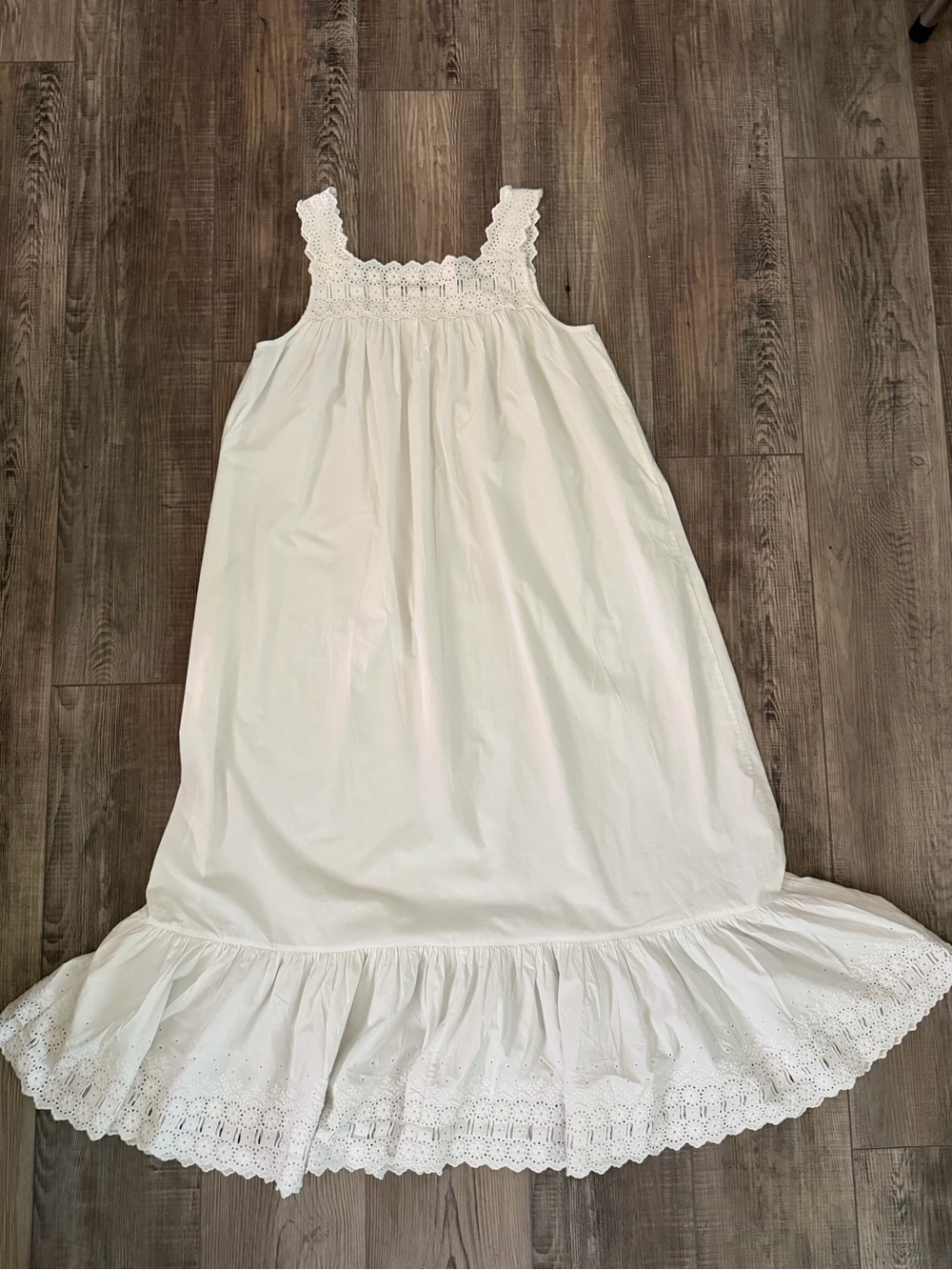 Doen White Nightgown *flawed - Picture 10 of 12